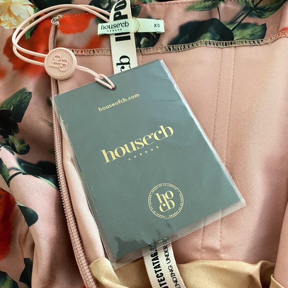 NEW House of CB Toira Dress Rose Print XS - Picture 16 of 17